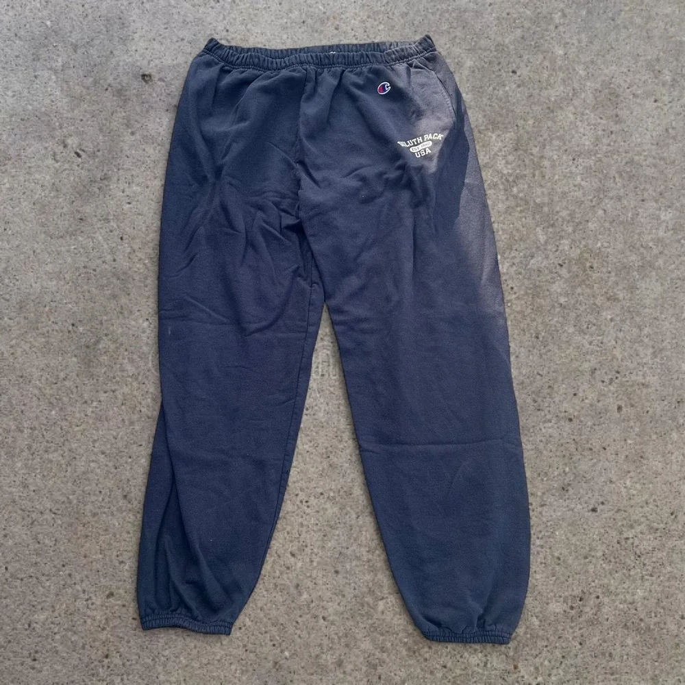 Men's Vintage Y2K 2000s Champion Navy Baggy Sweatpants Duluth Pack USA XL